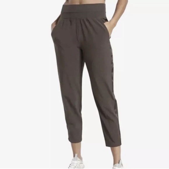 Athleta Pants - Athleta Brown Nolita Slim Tapered Crop Pants